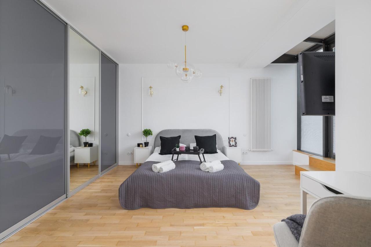Politechnika Krakowska Apartment By Renters Prestige Exterior photo