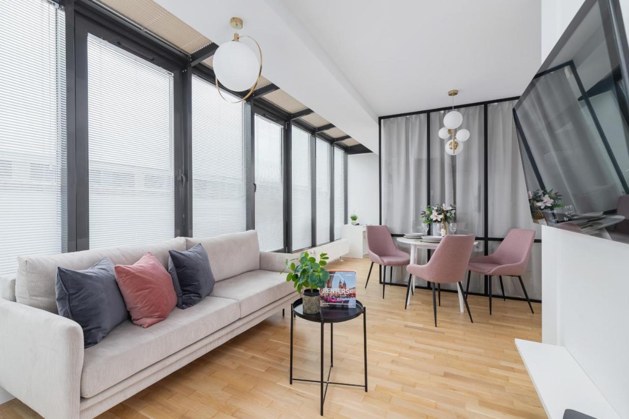 Politechnika Krakowska Apartment By Renters Prestige Exterior photo