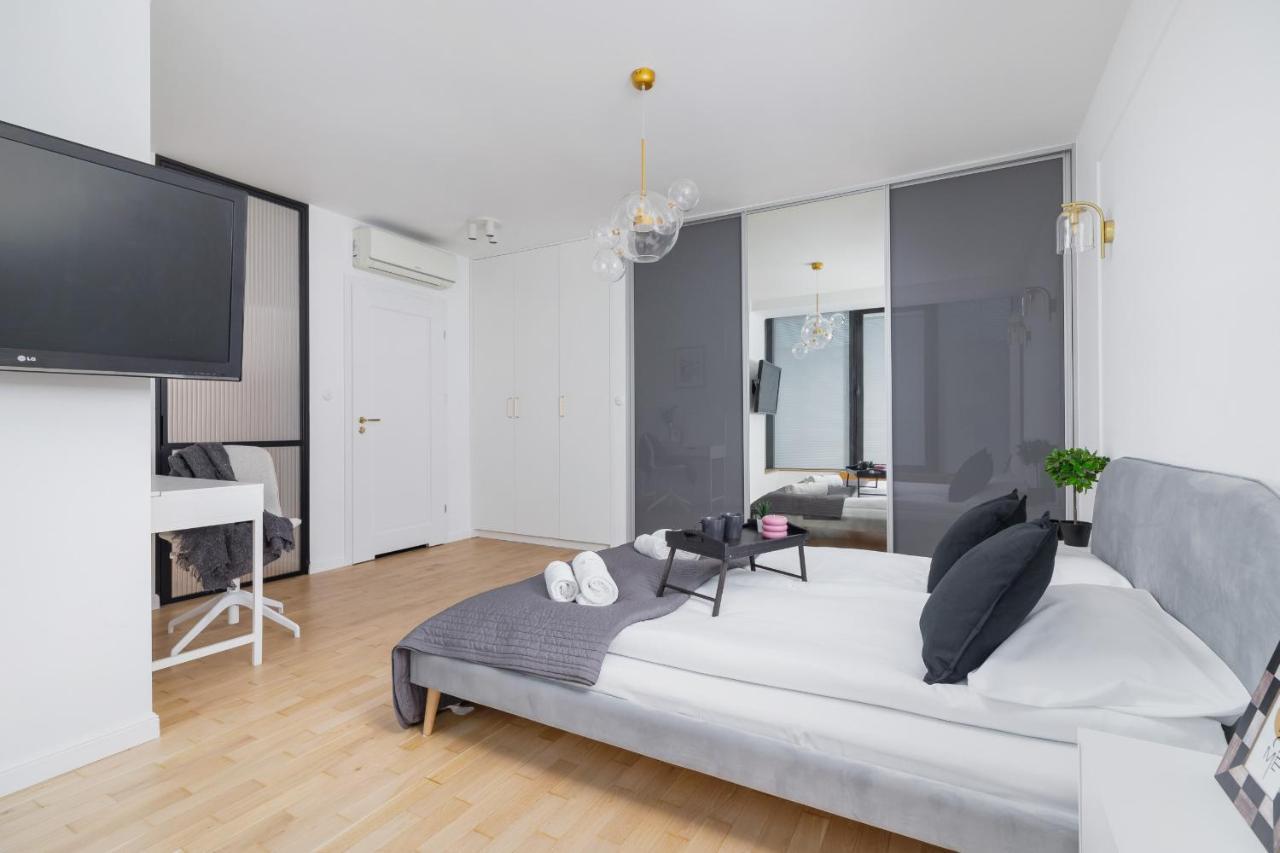 Politechnika Krakowska Apartment By Renters Prestige Exterior photo
