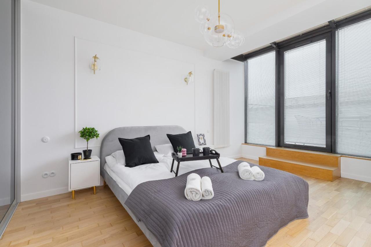 Politechnika Krakowska Apartment By Renters Prestige Exterior photo